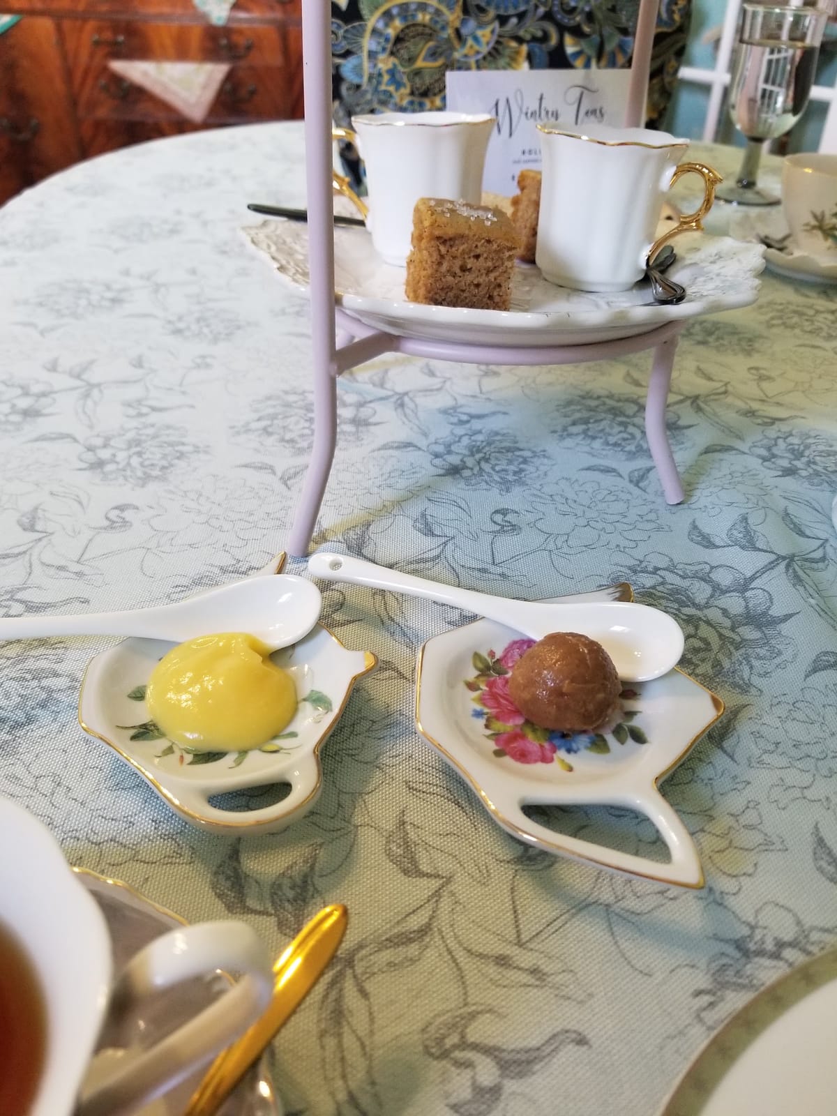 Renee's Tea & Treasures