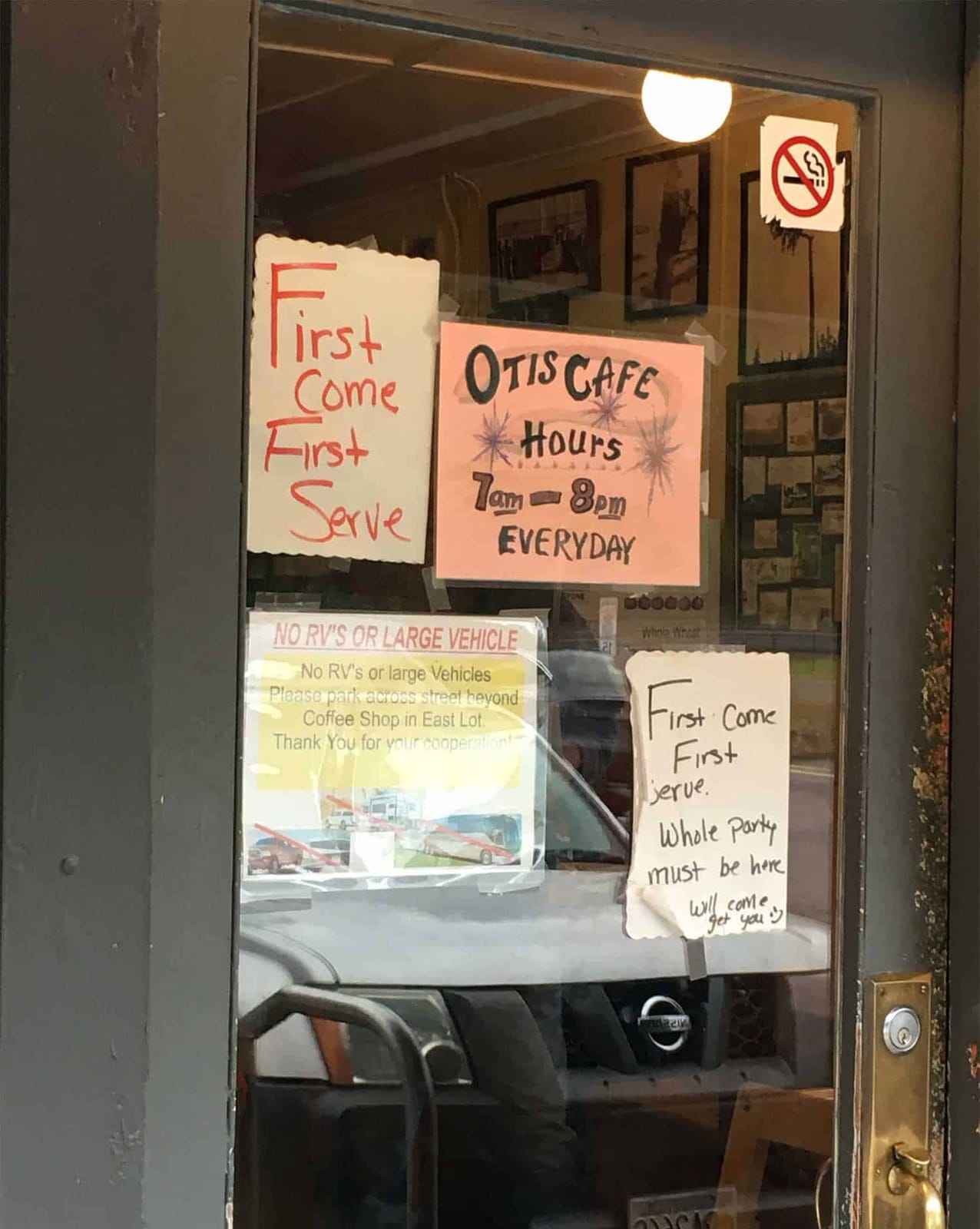 Otis Cafe photo 7