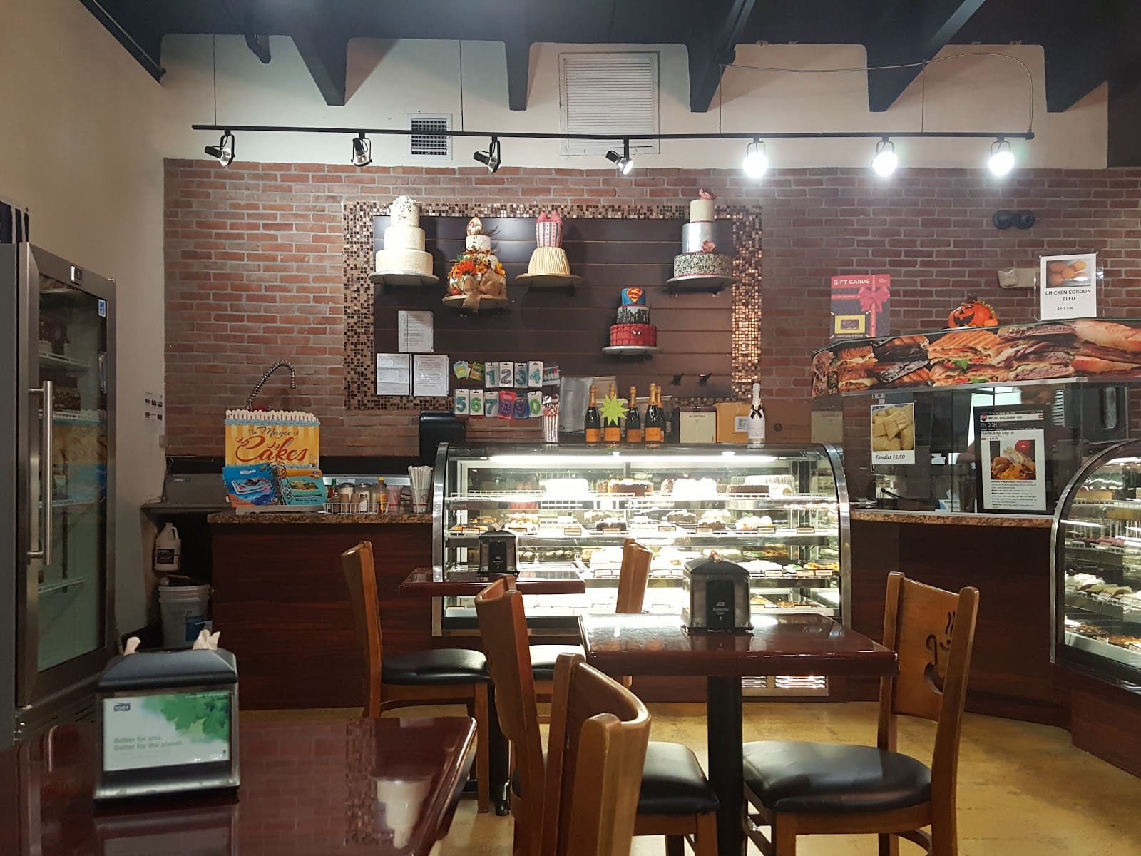 Pinecrest Bakery - South Miami