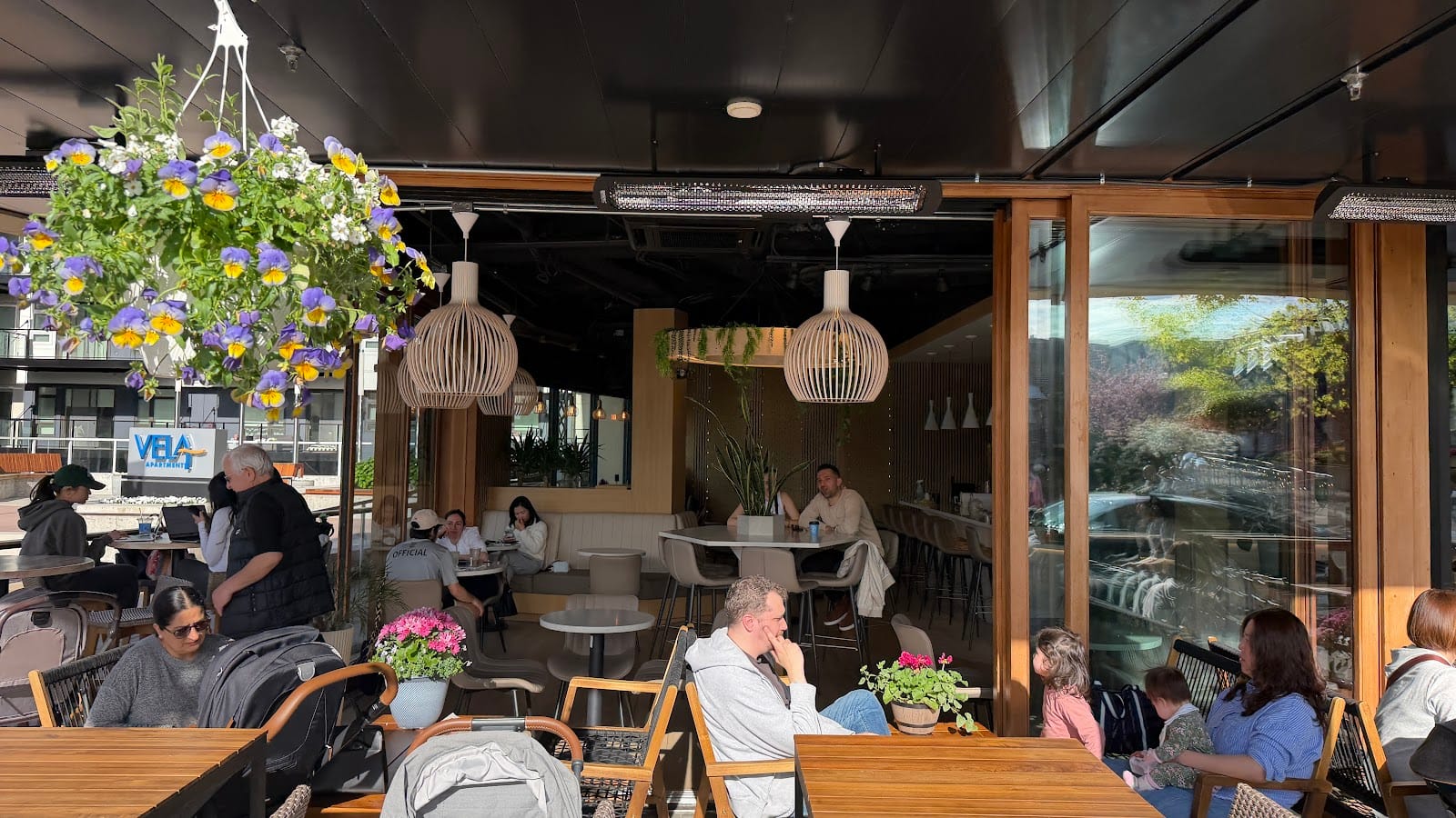 Cafe Hagen Modern All Day Cafe