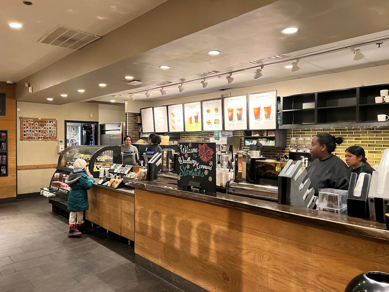 Starbucks, Woodbury Common Premium Outlets