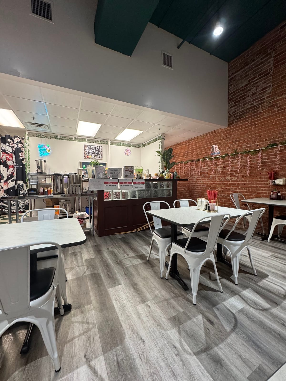 Banh Mi Cafe