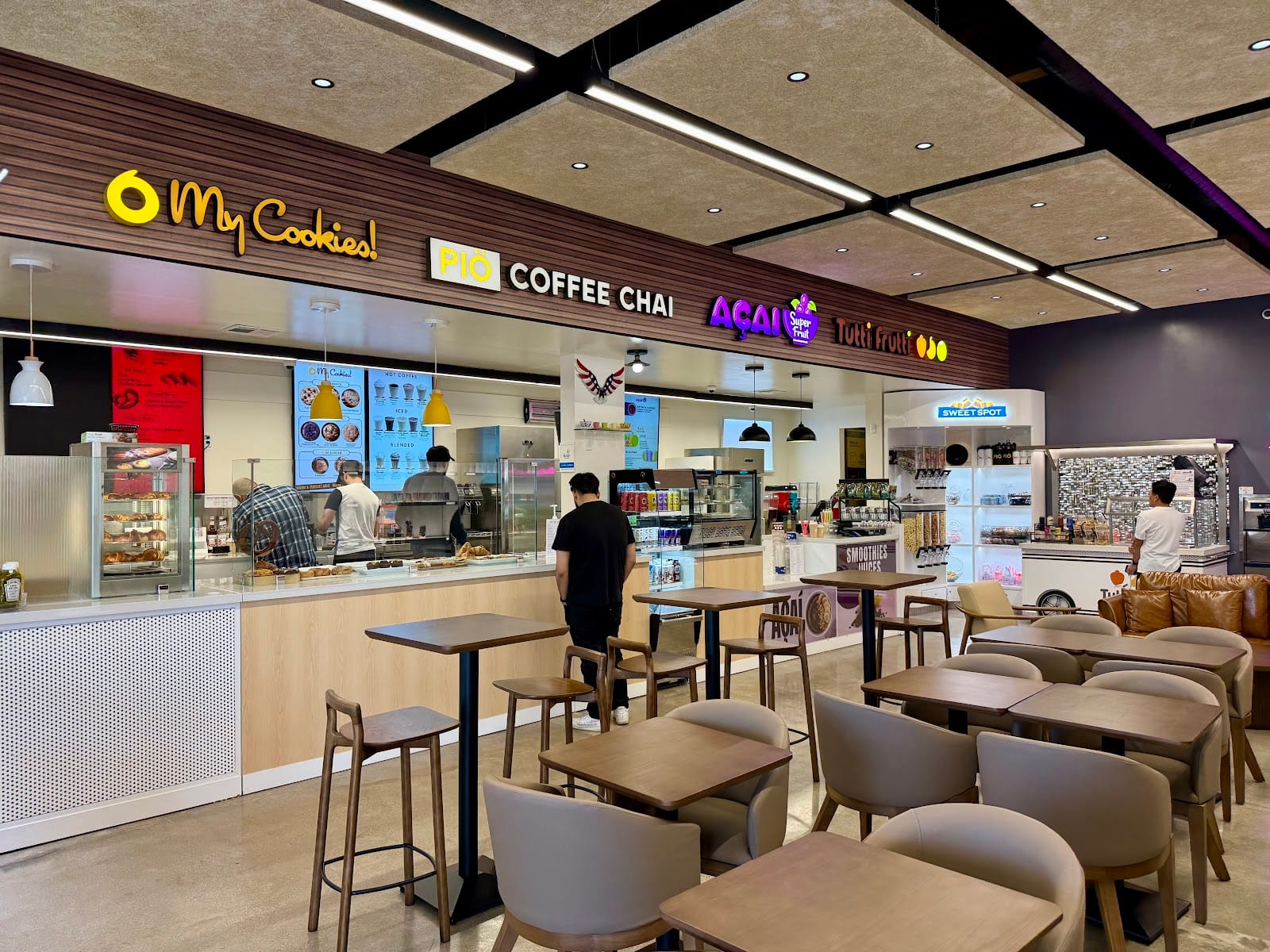 Tutti Frutti Cafe