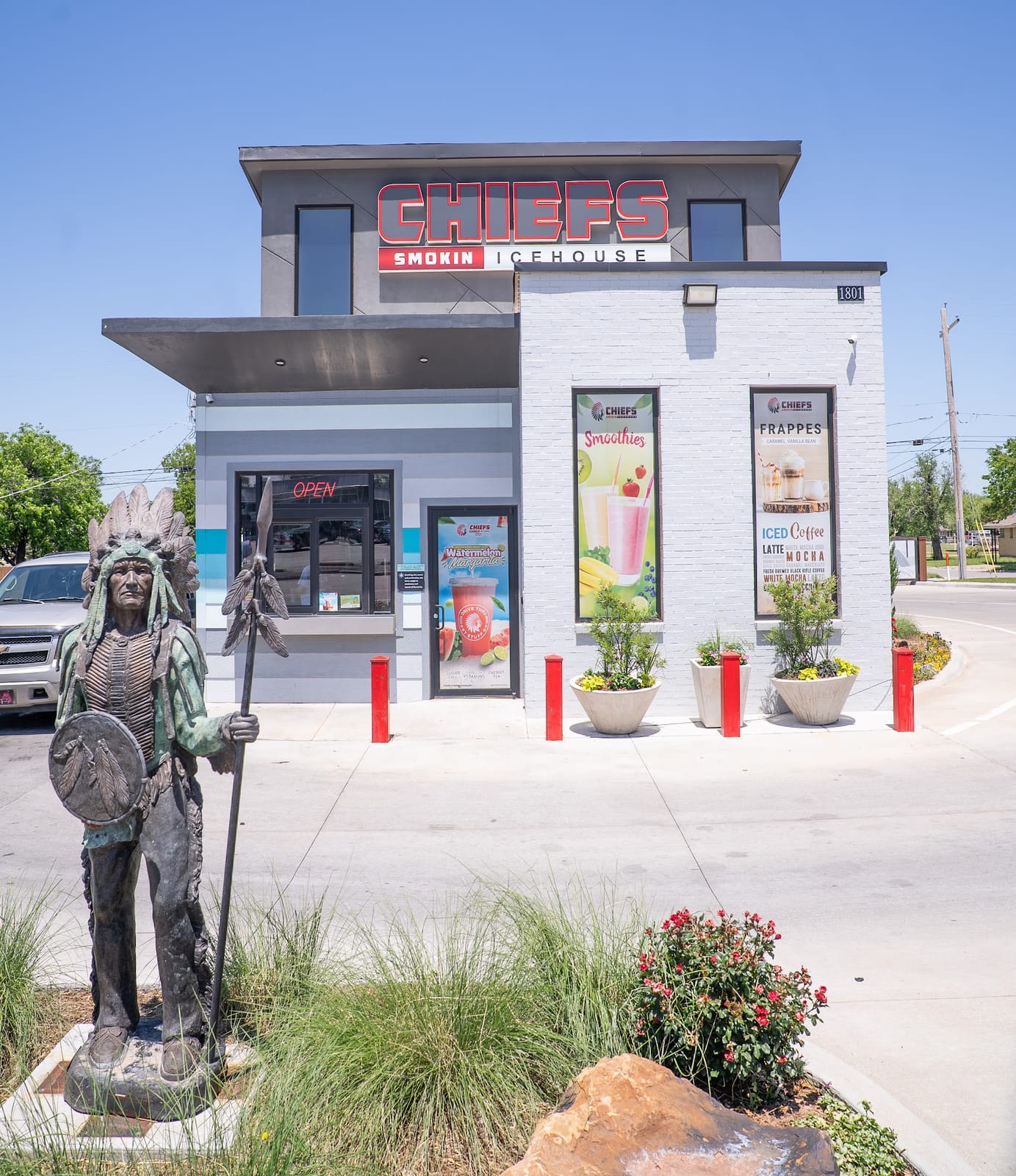 Chiefs - Drive-Thru, Get Stuff, Go!