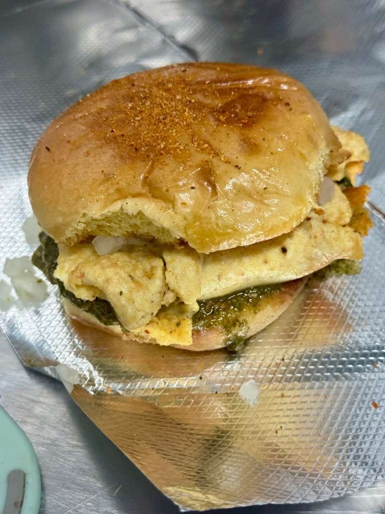 Austin Chai Wala - Leander