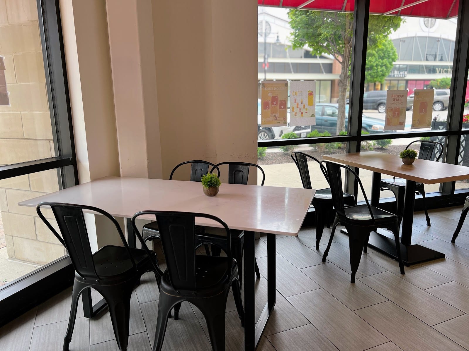 Fat bee cafe