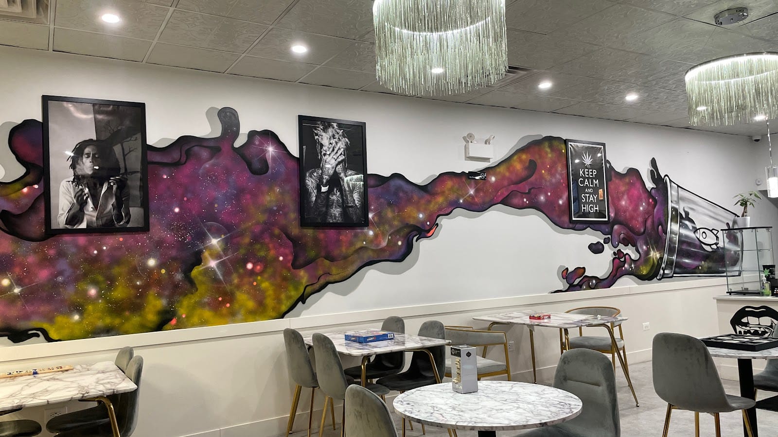 The High Crowd Cafe