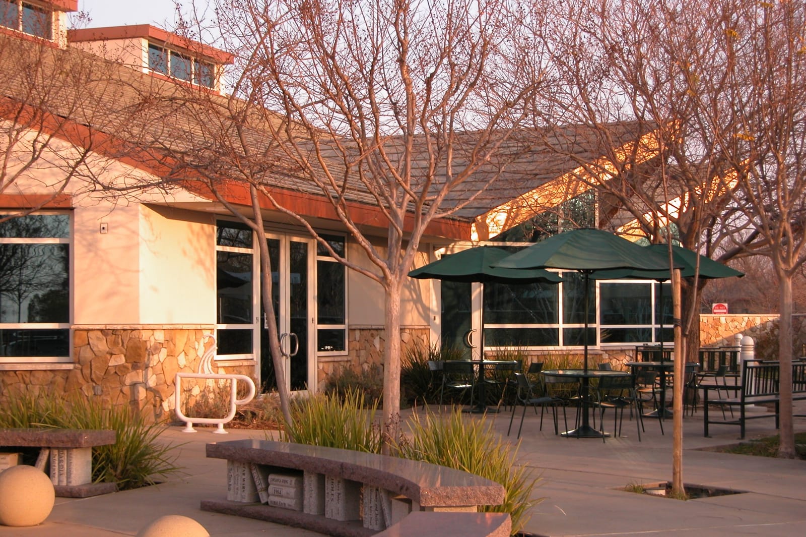 The Daily Grind - Espresso Bar & Cafe photo 2