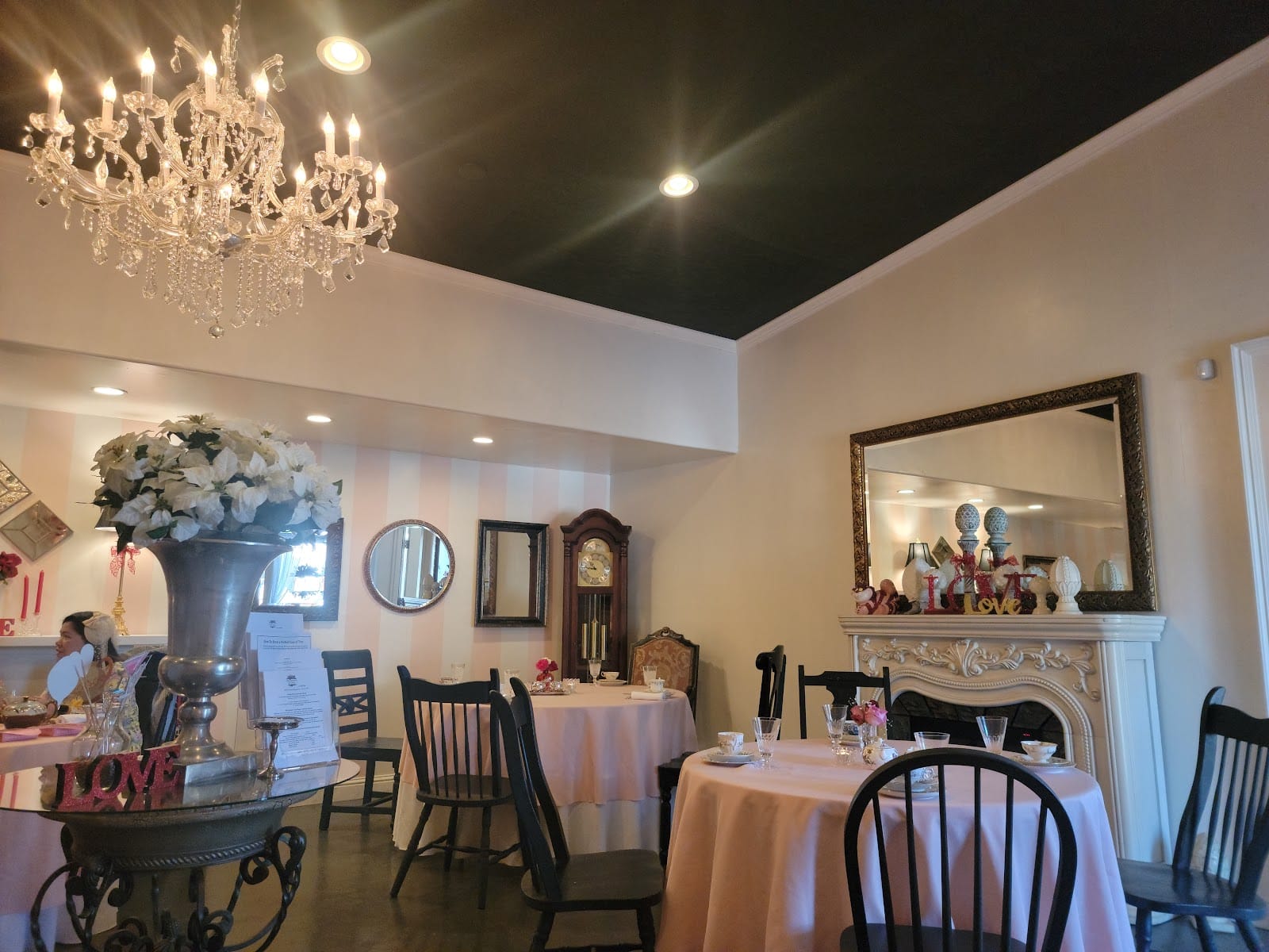 The Hidden Tea Room