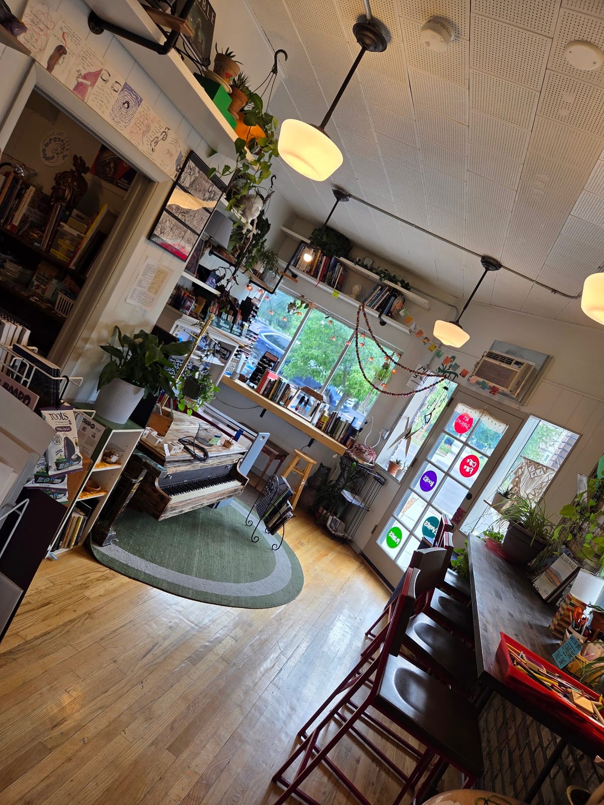 Woodsy Art Cafe