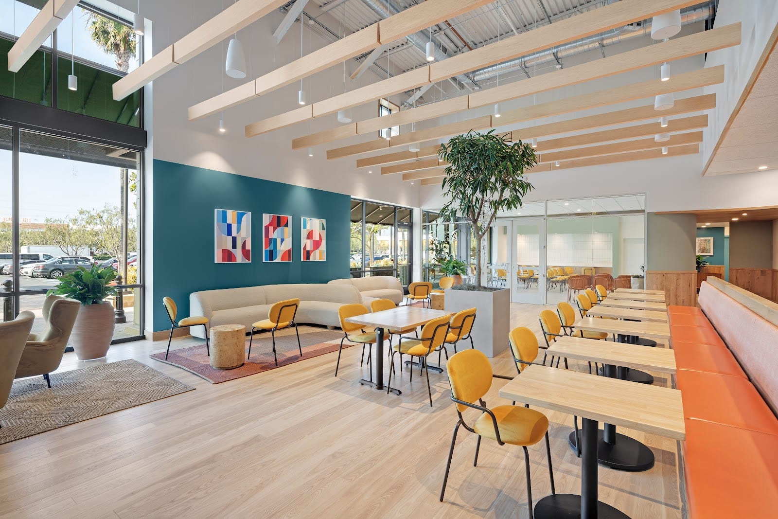 Love.Life Café & Wellness Bar