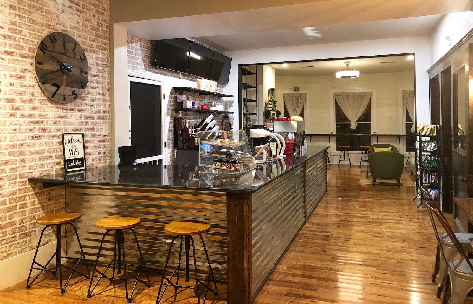 MaryLou's Coffee and Sandwich Shoppe