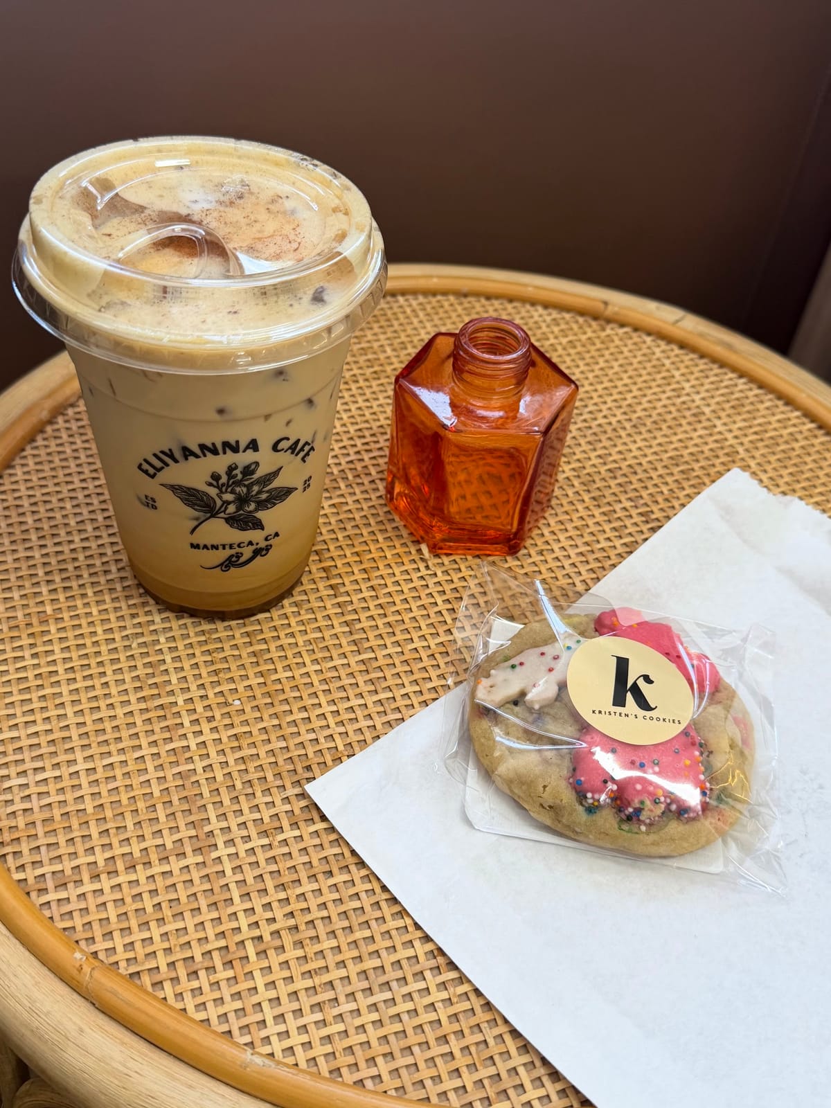 Eliyanna Cafe