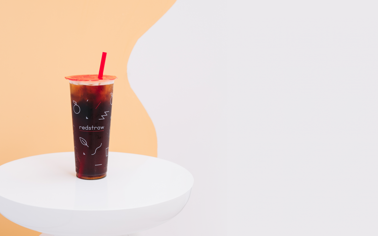 Red Straw photo 2