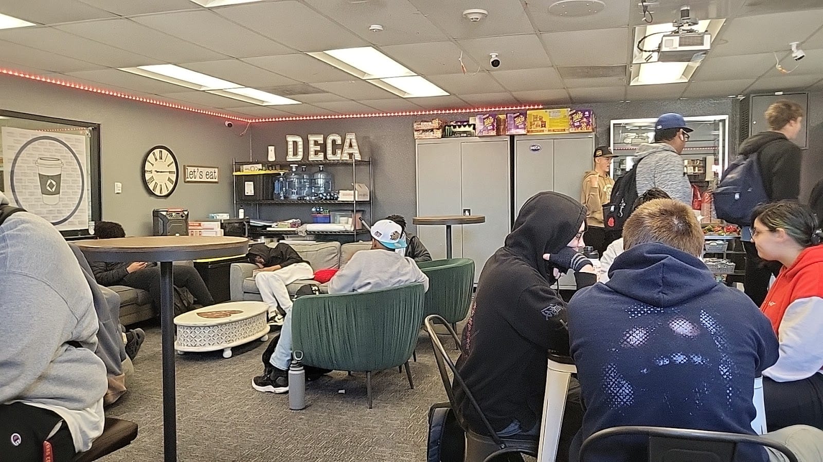 Deca Cafe