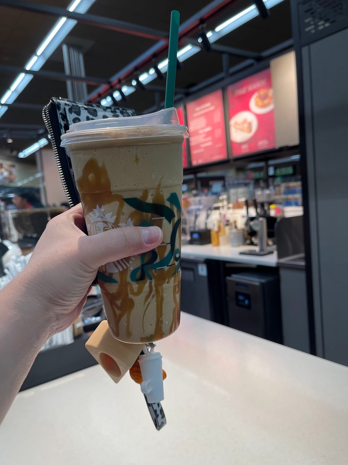 Starbucks - Bashas' Maricopa