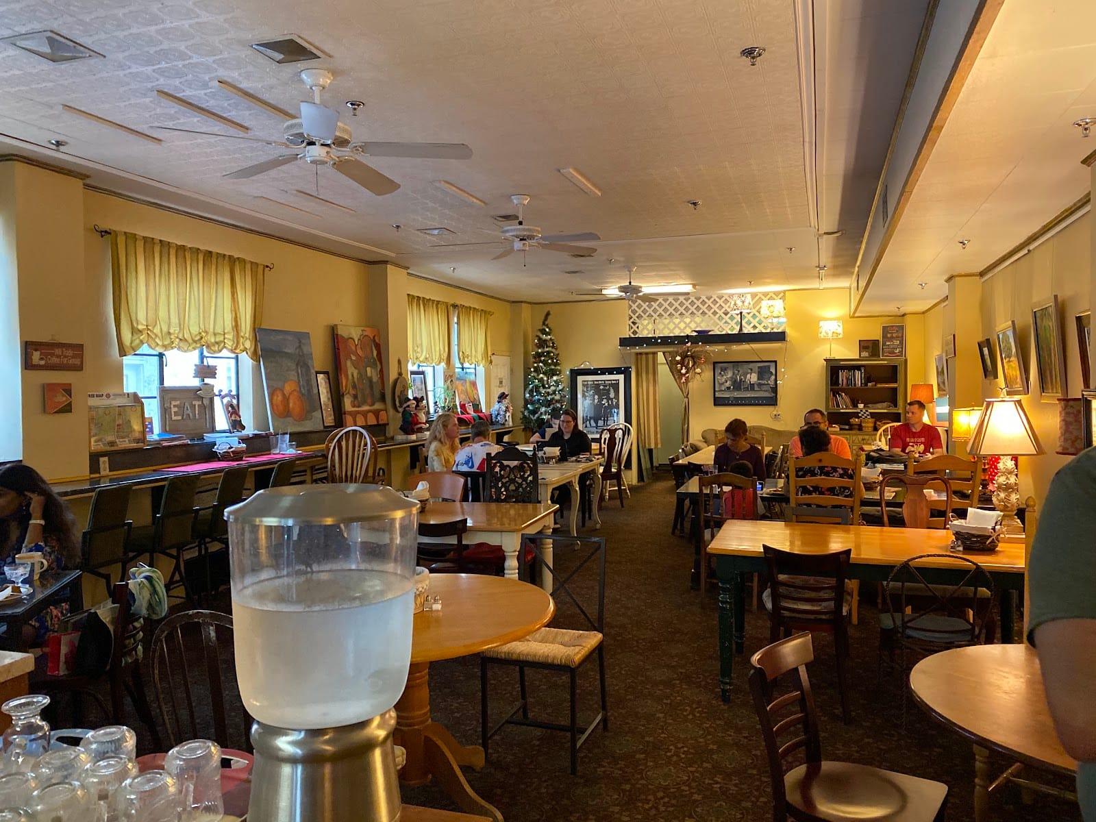 905 Cafe