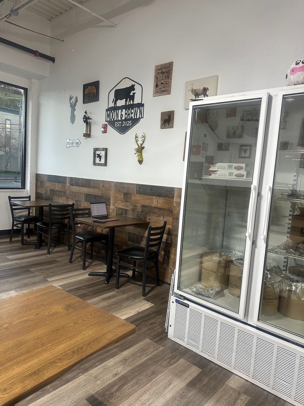 Moo’n & Brew’n
