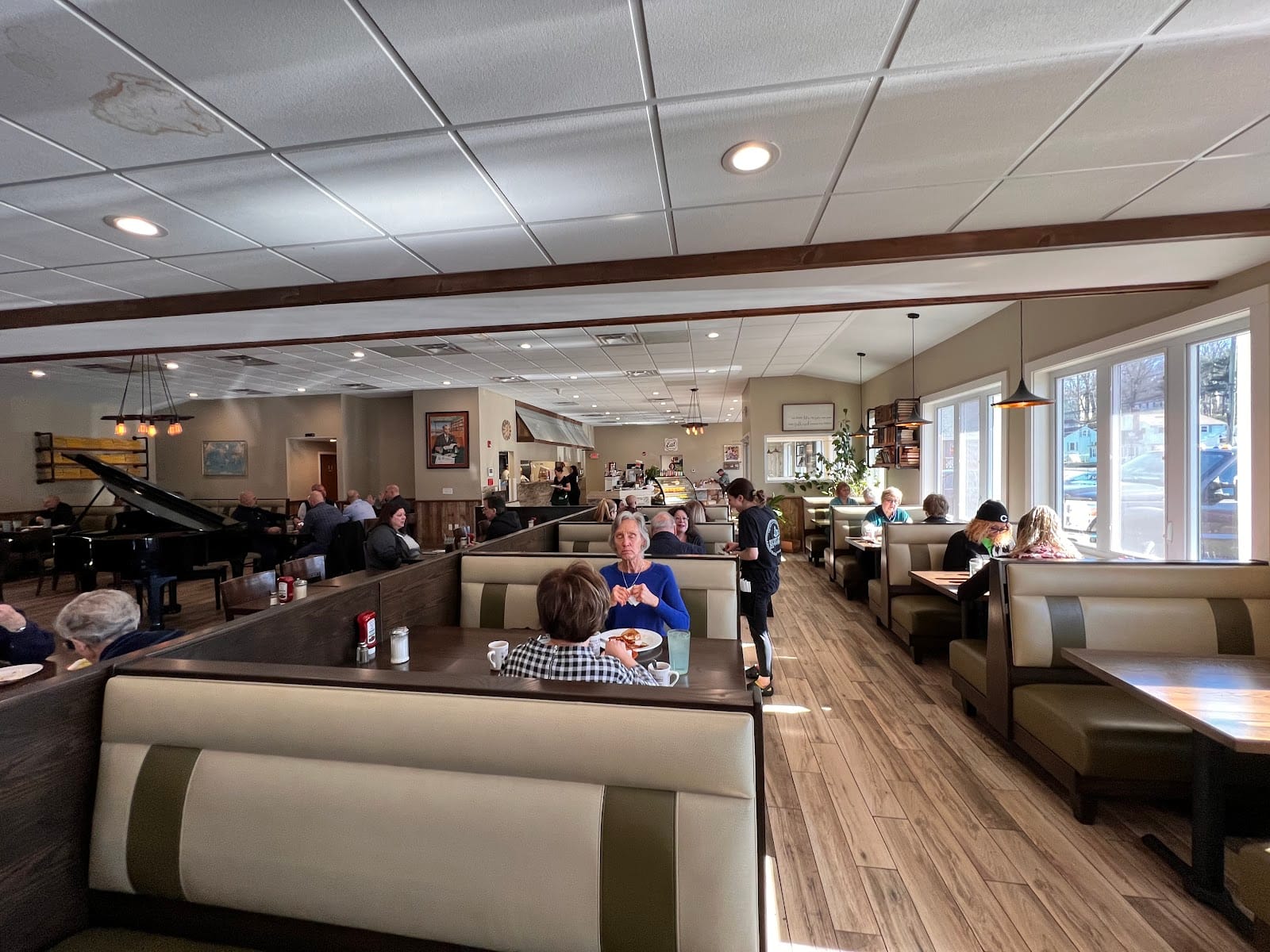 Huxley’s Bookmark Cafe