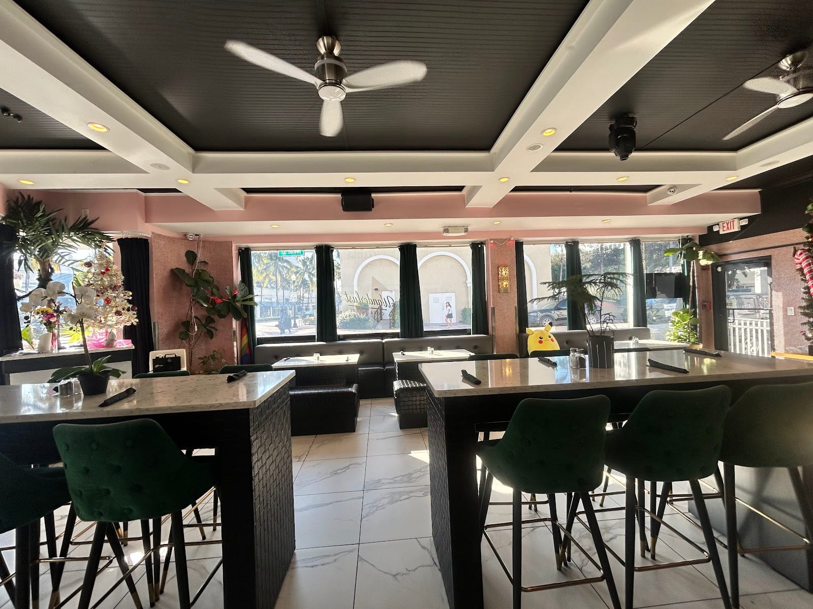Wanderlust Cafe