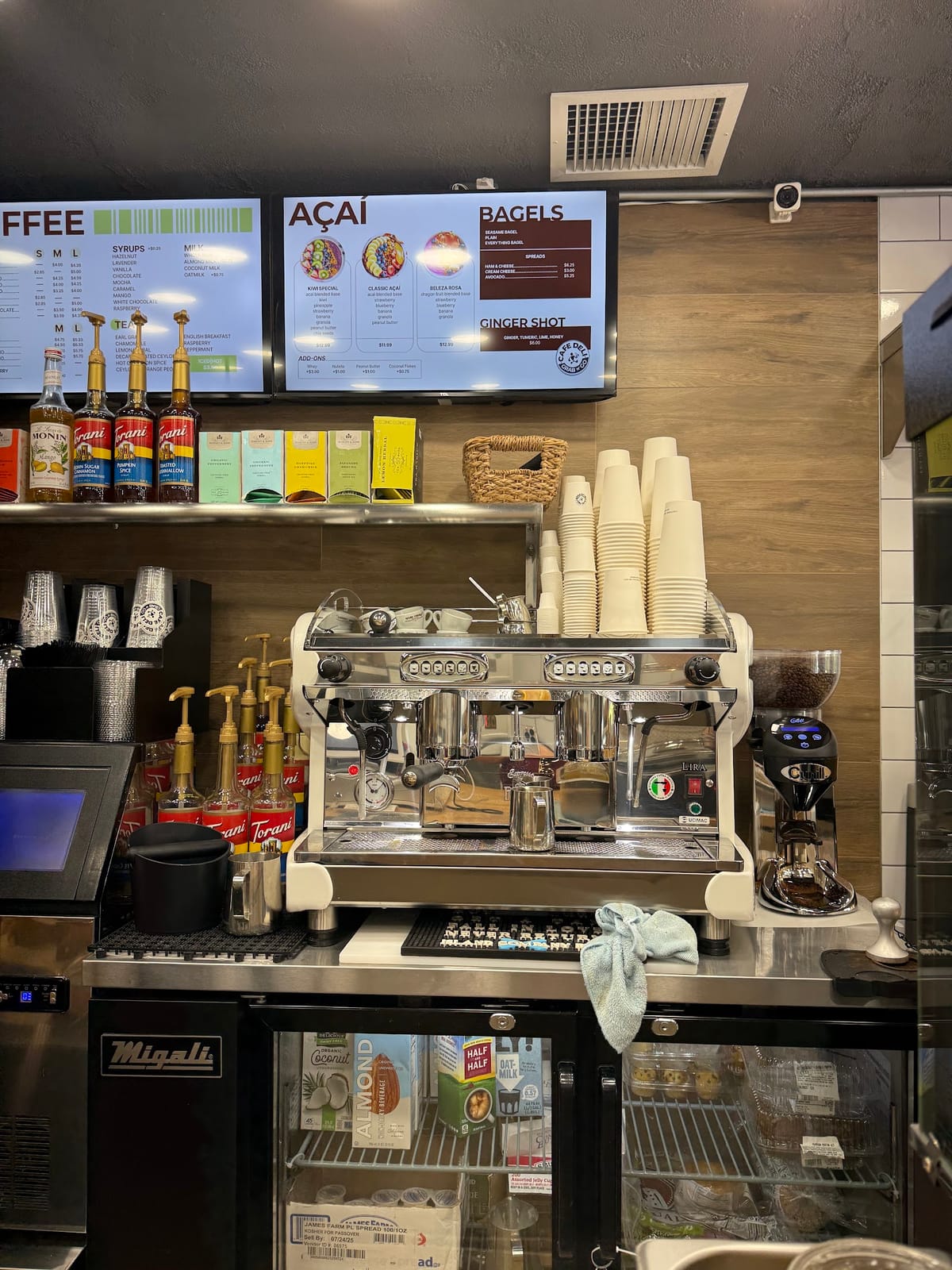 Cafe Deli Grab n’ Go