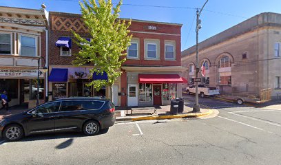 Three Sisters Cafe