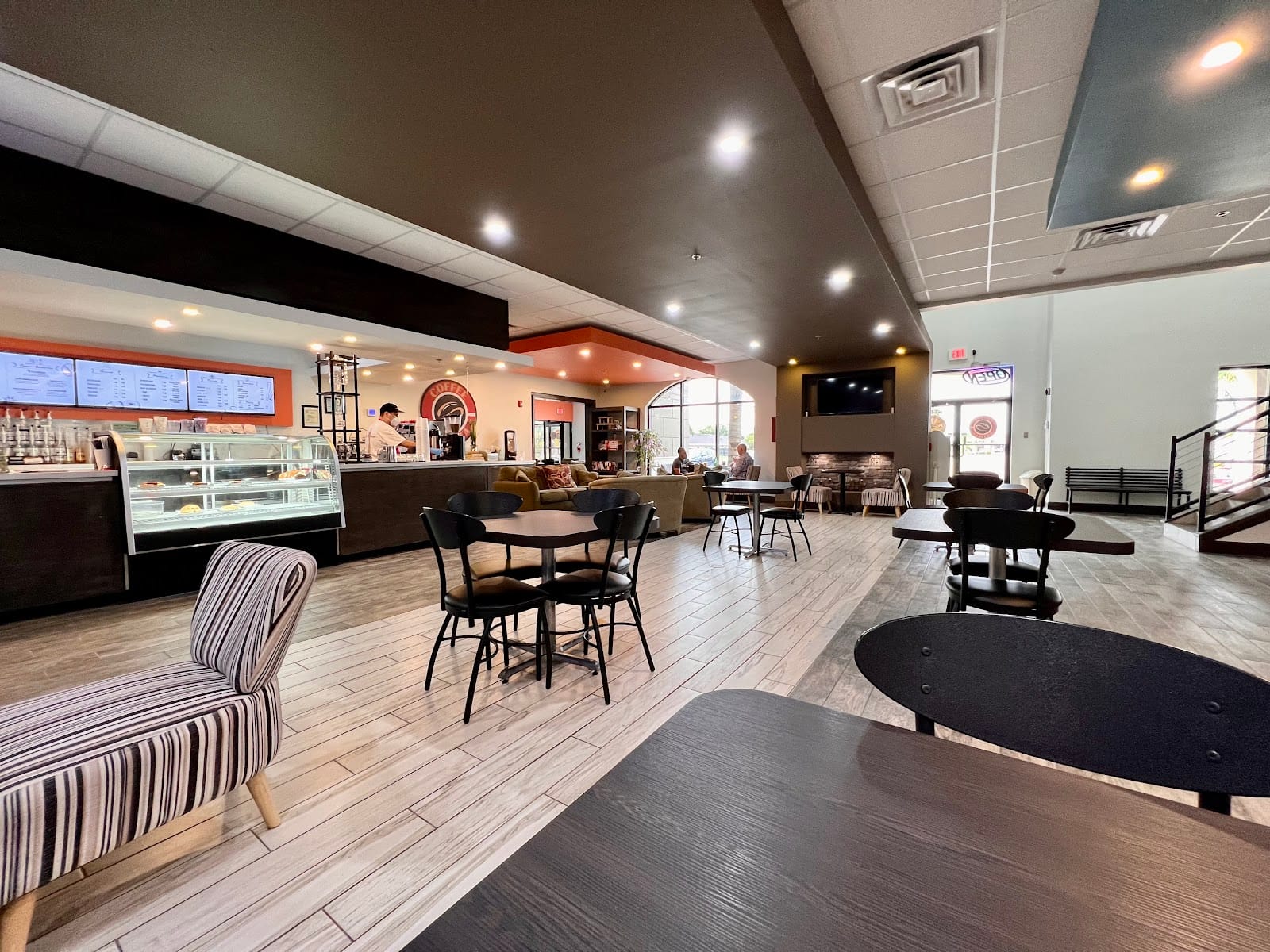 Coffee Artista European Cafe