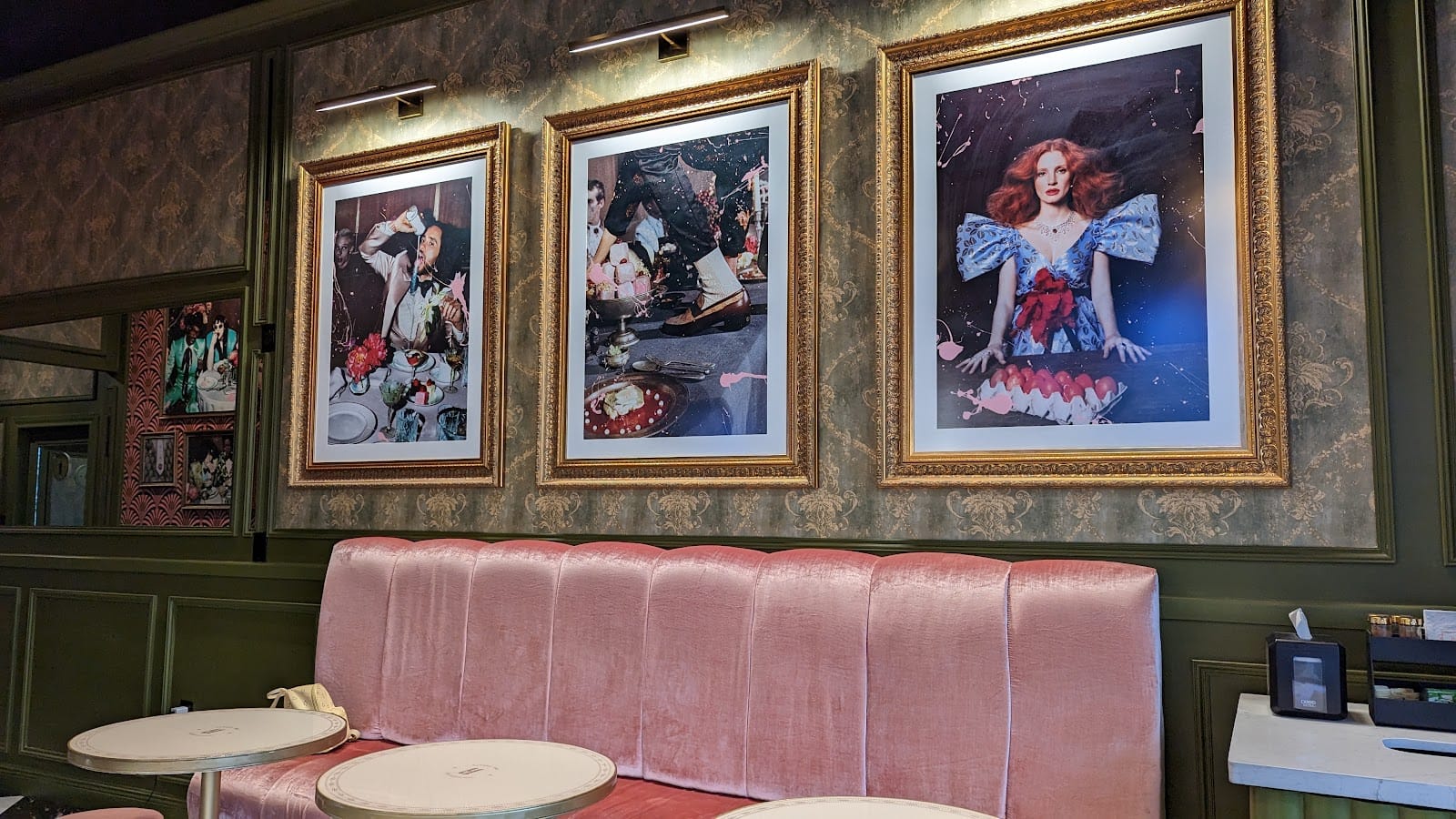 Uncommonly Rossina Cafe