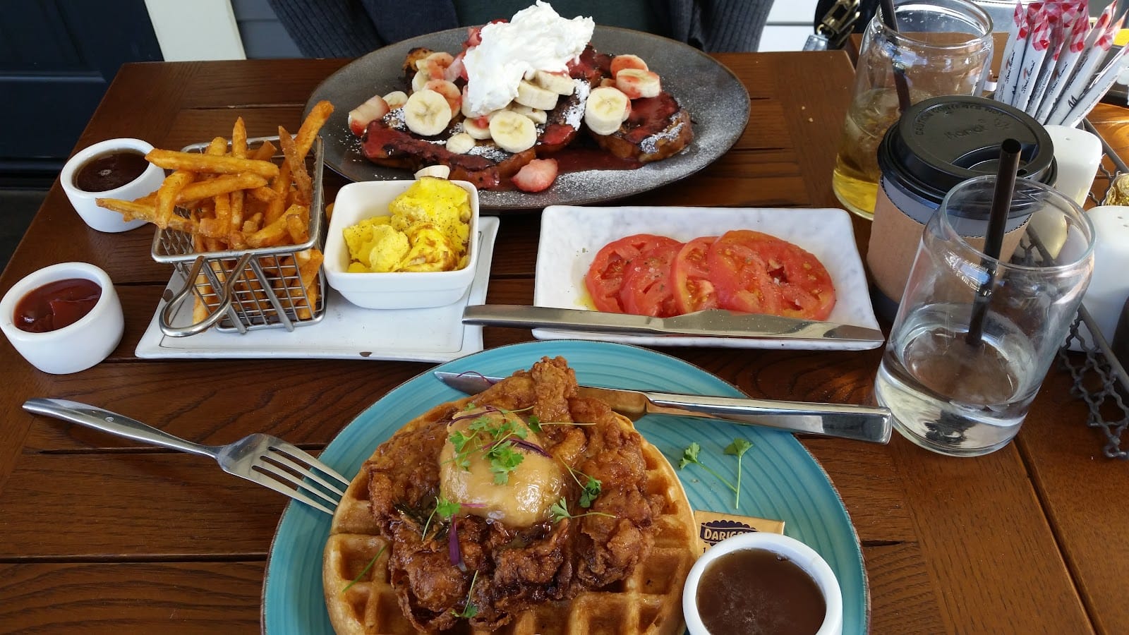 Auntie's Bakery & Cafe