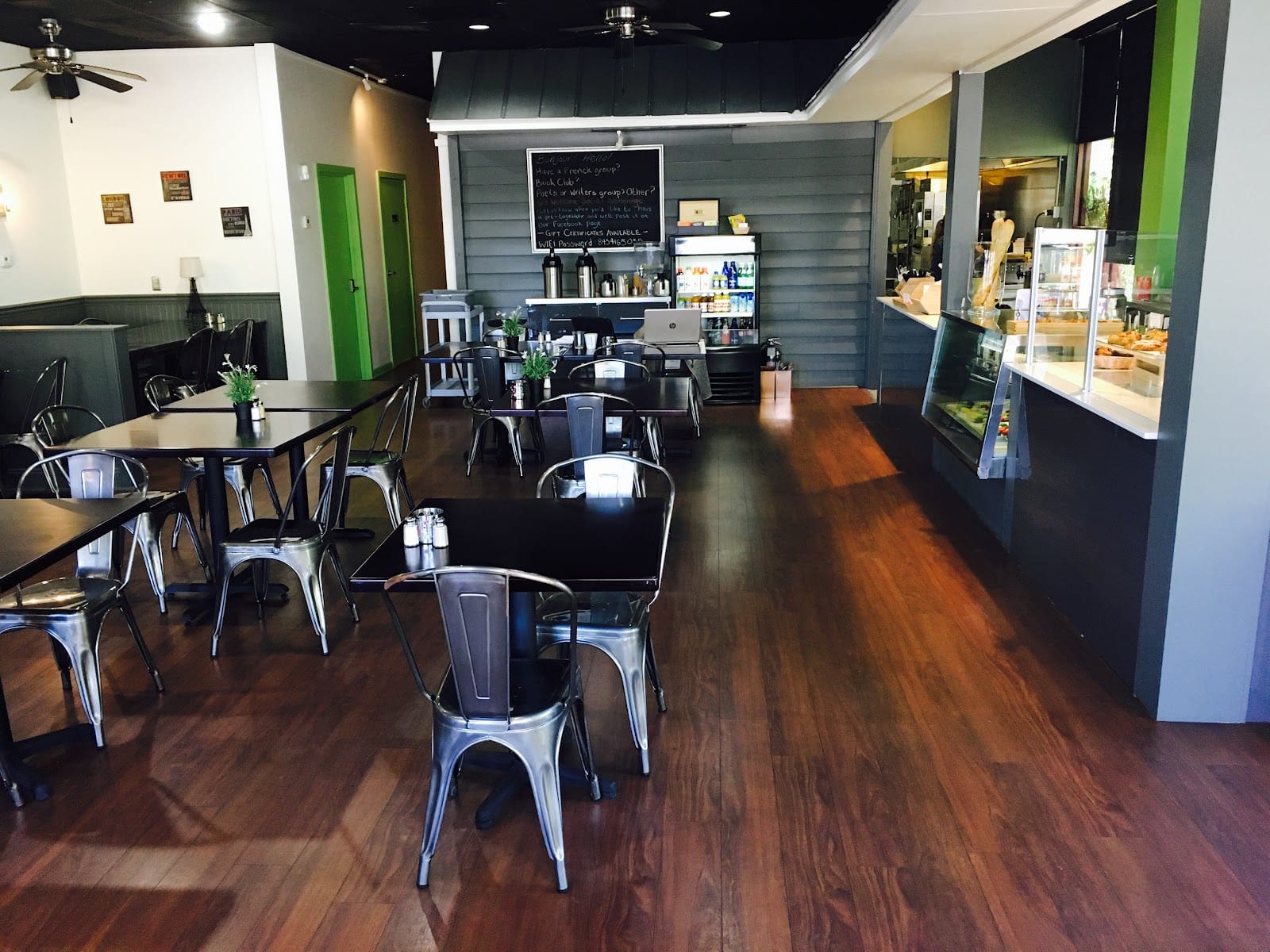 Saveurs du Monde Cafe