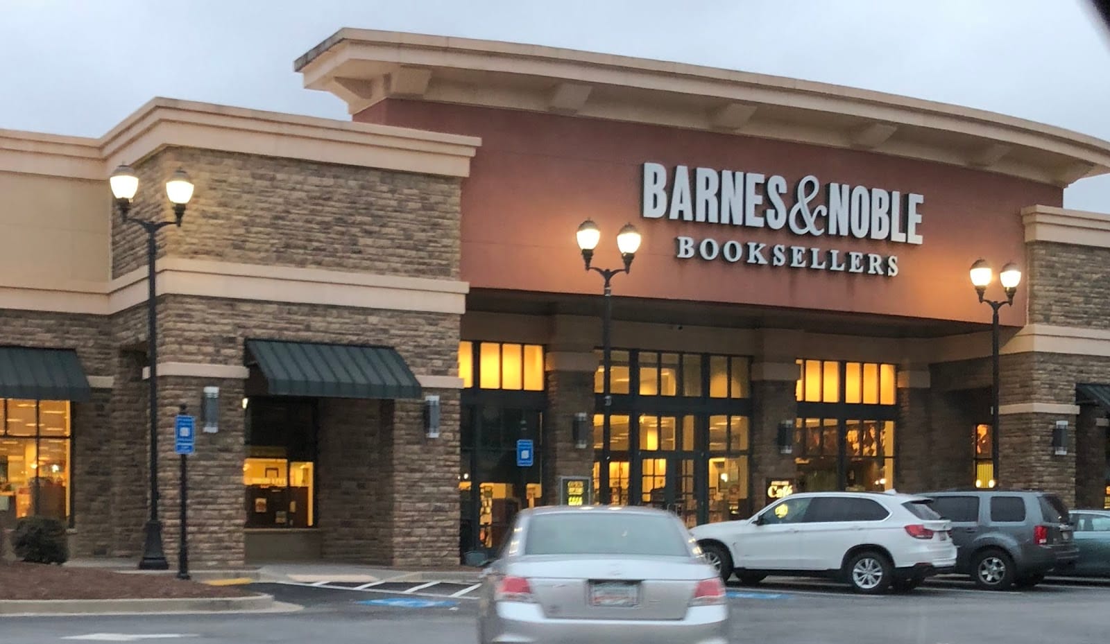 Barnes & Noble