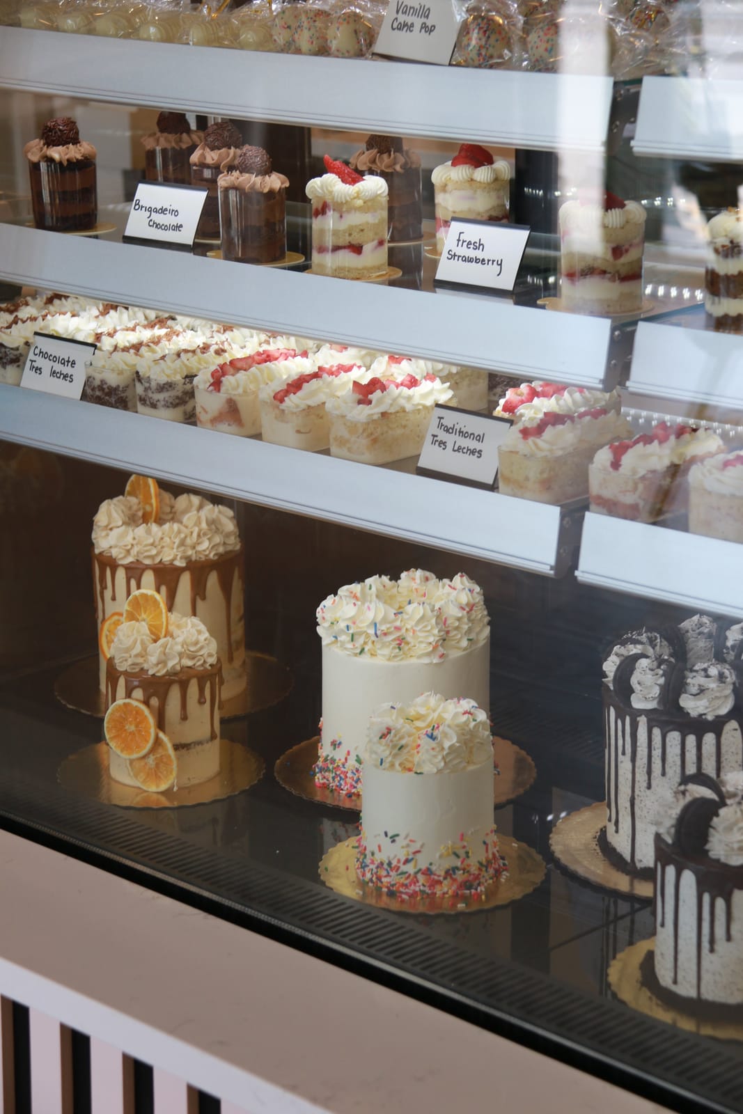 Luna's Cakes & Coffee photo 8