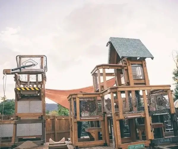 Junkyard Social photo 9