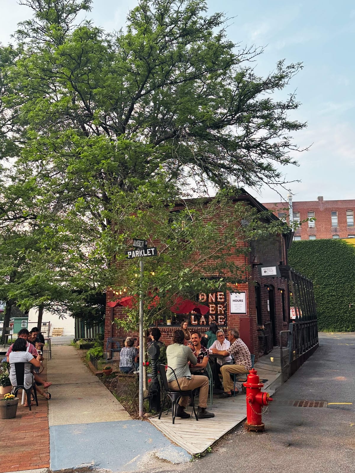 Amber Lane Café & Pub photo 3