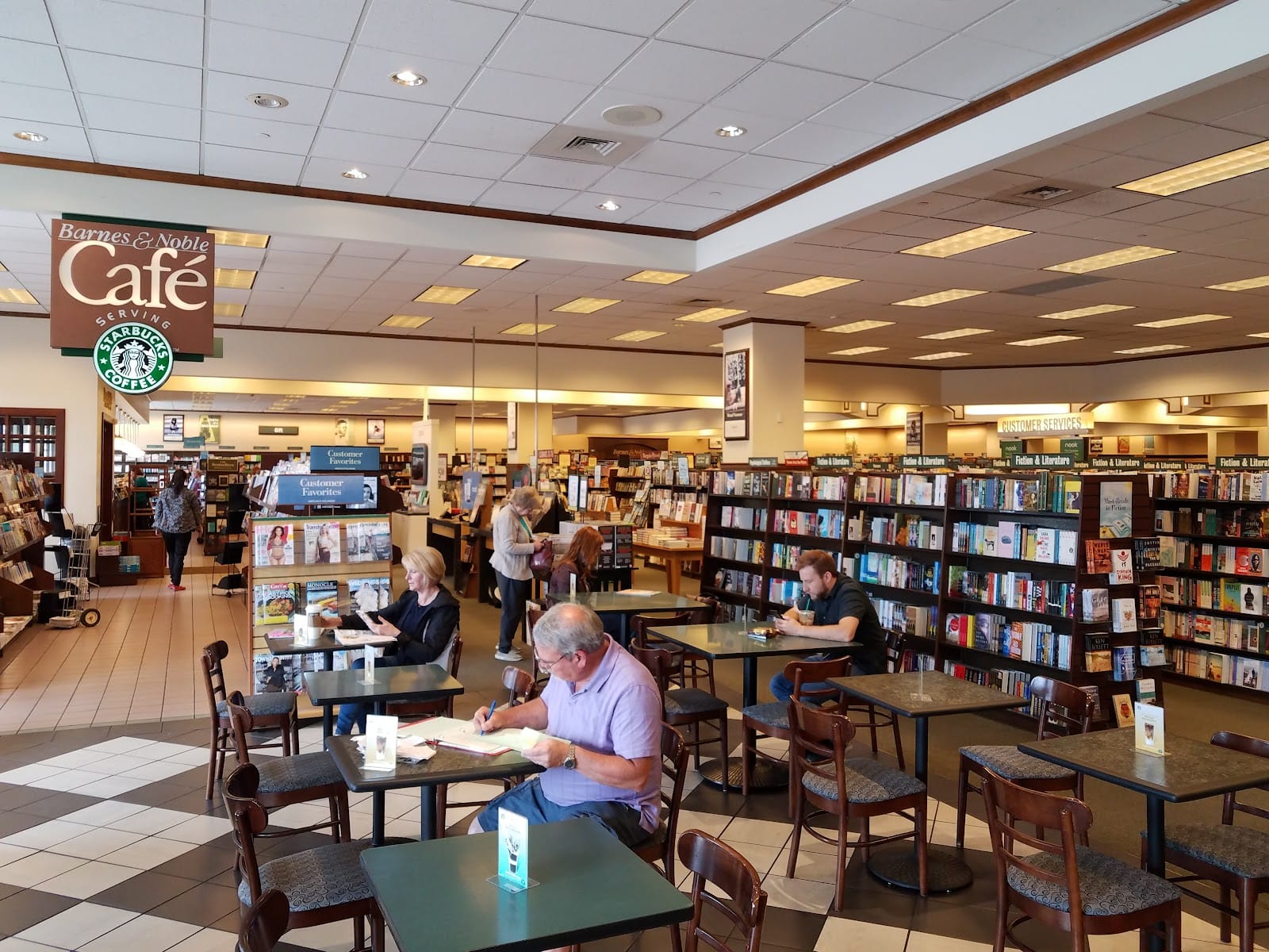 Barnes & Noble