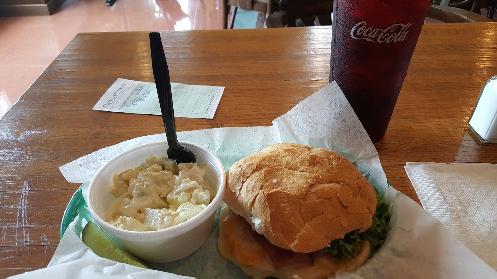 Colby's Deli & Cafe