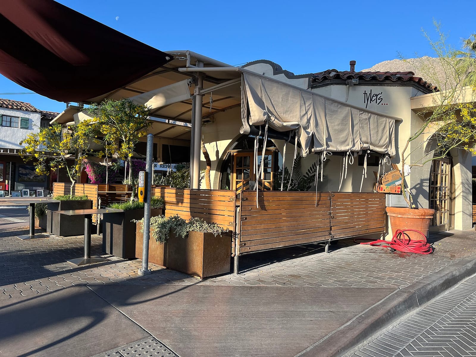 Palm City Coffee and Bakery photo 2