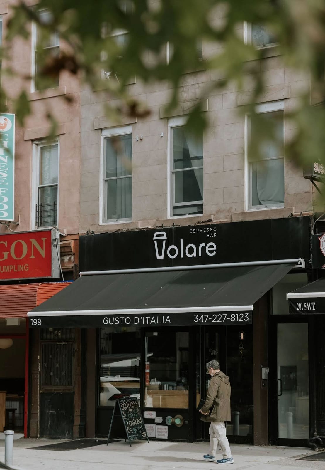 VOLARE ESPRESSO BAR photo 4