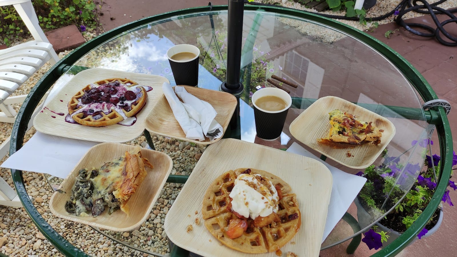 Perry Hall Catering & Le chocolate cigar & coffee shop