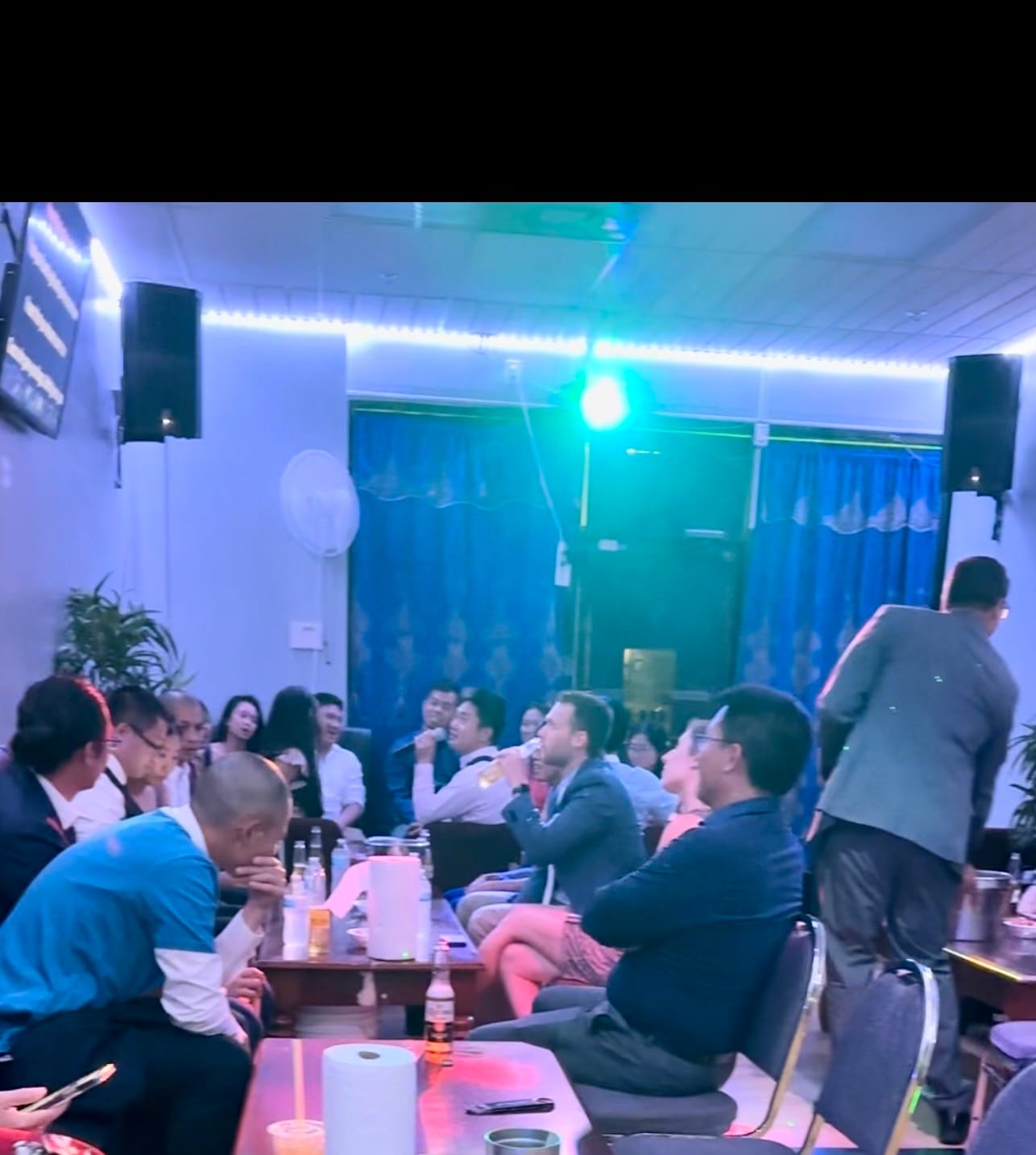 Café Karaoke
