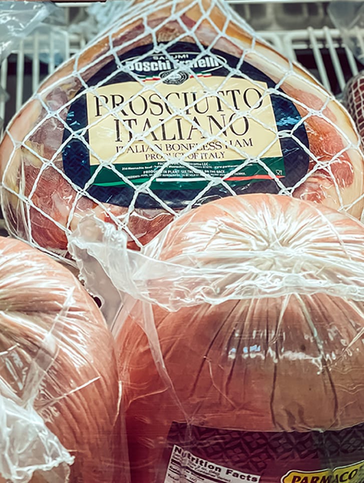 DECOSMO ITALIAN MARKET photo 7