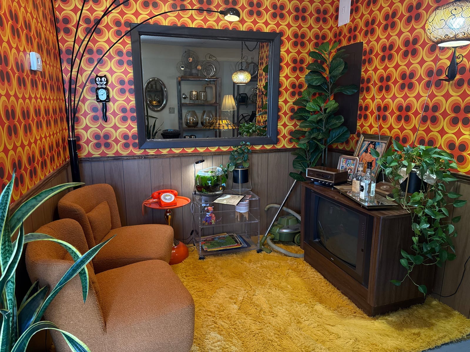 Atomic Cat Cafe photo 3