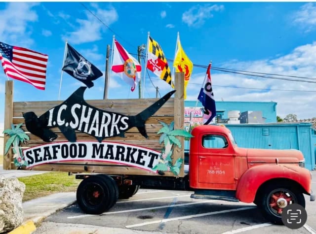 I.C. Sharks Seafood Market, Bar & Cafe photo 6