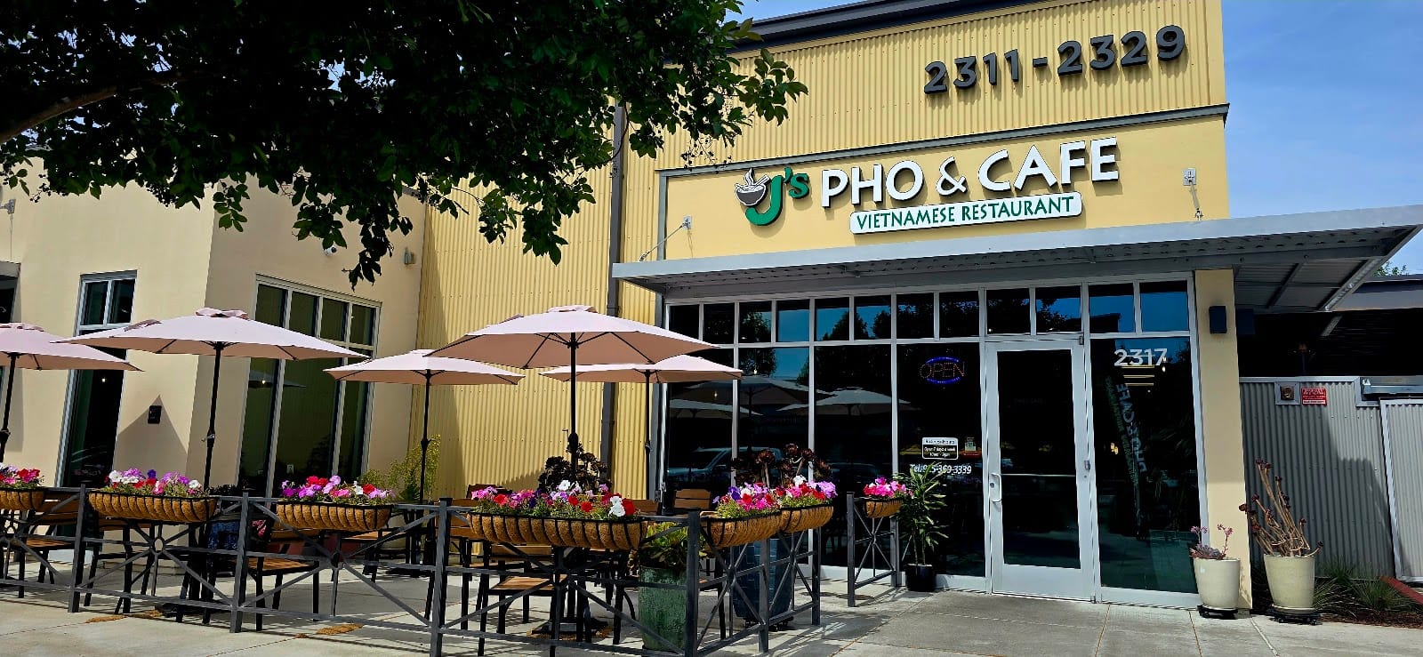 J's Pho & Cafe