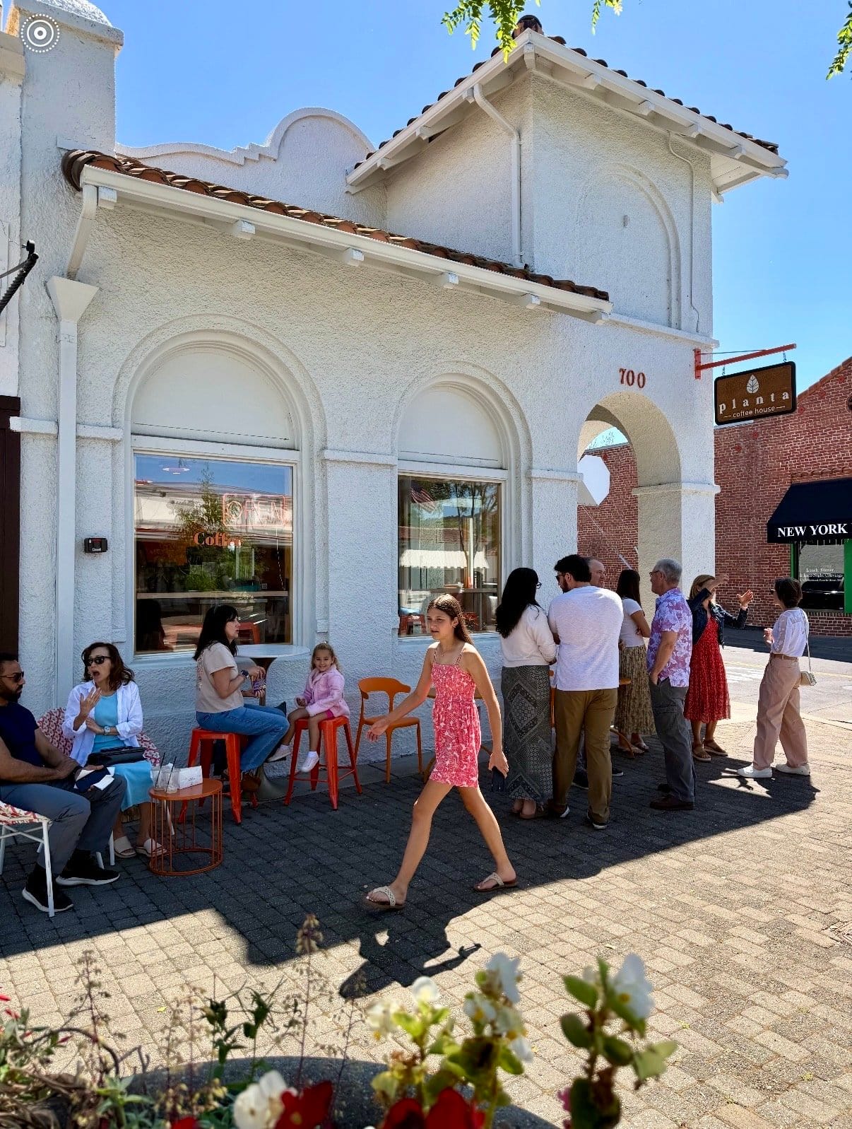 Planta Coffee House photo 2
