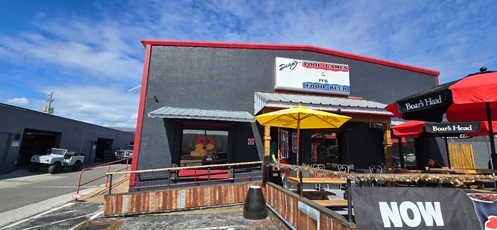 Red's Cafe