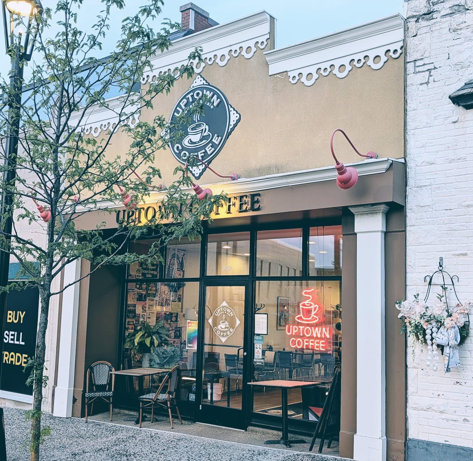 Uptown Coffee