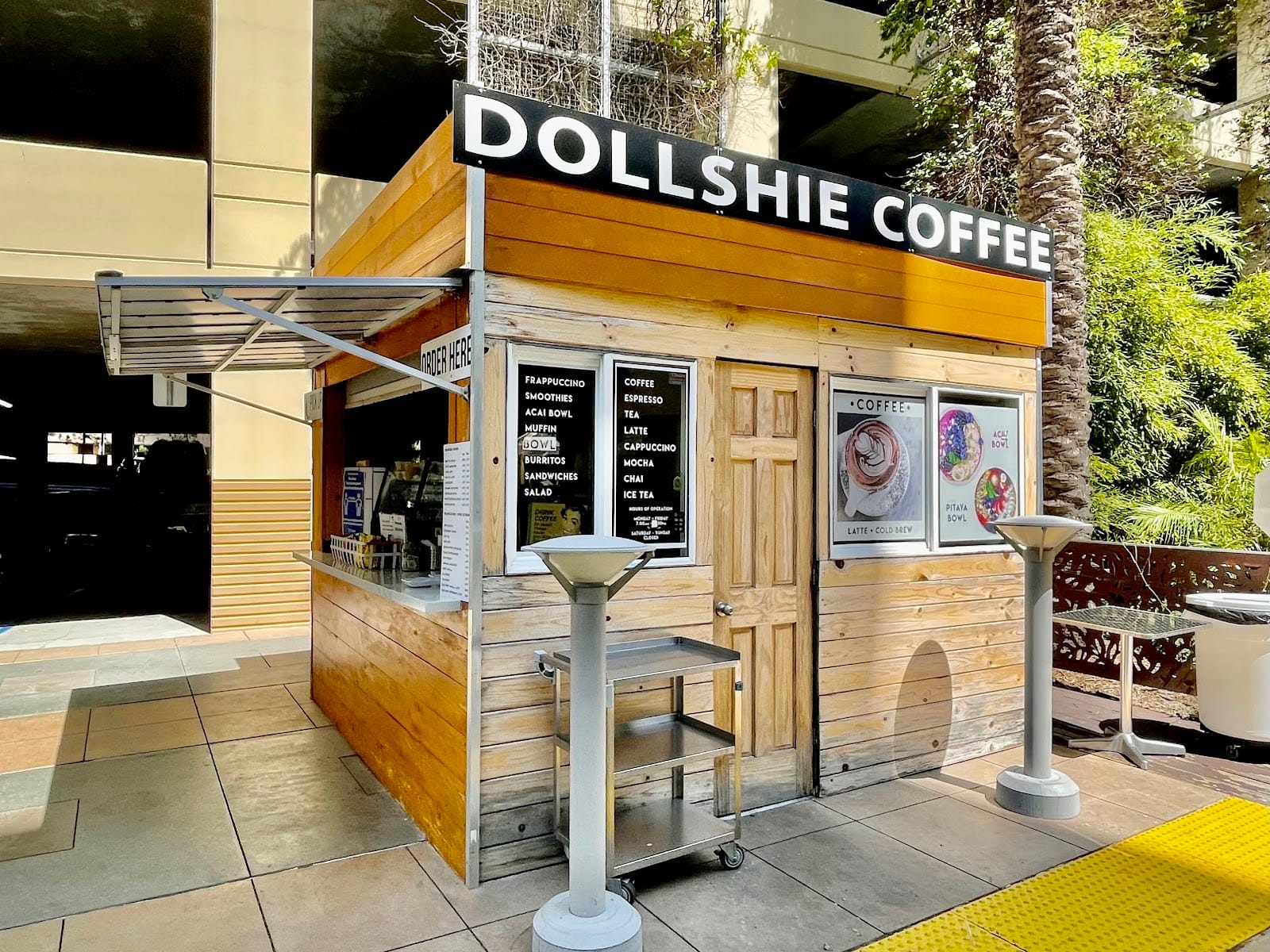 Dollshie Coffee