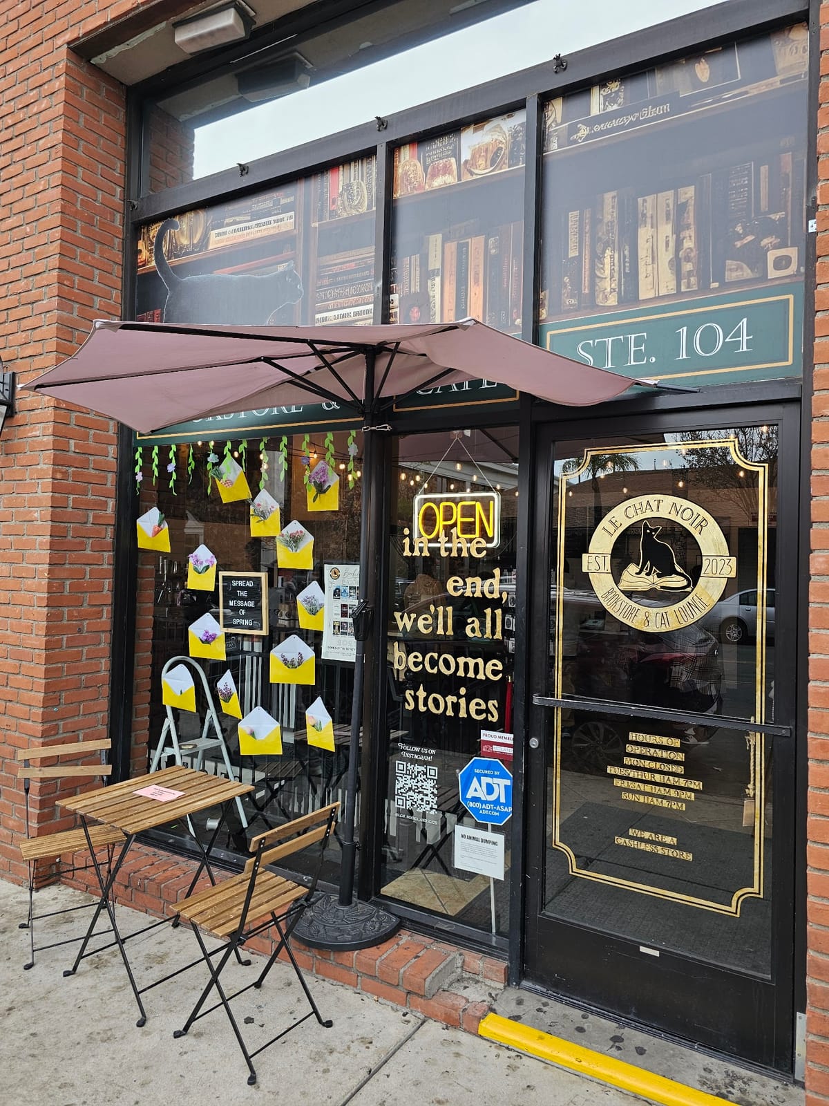 Le Chat Noir Bookstore & Cat Lounge