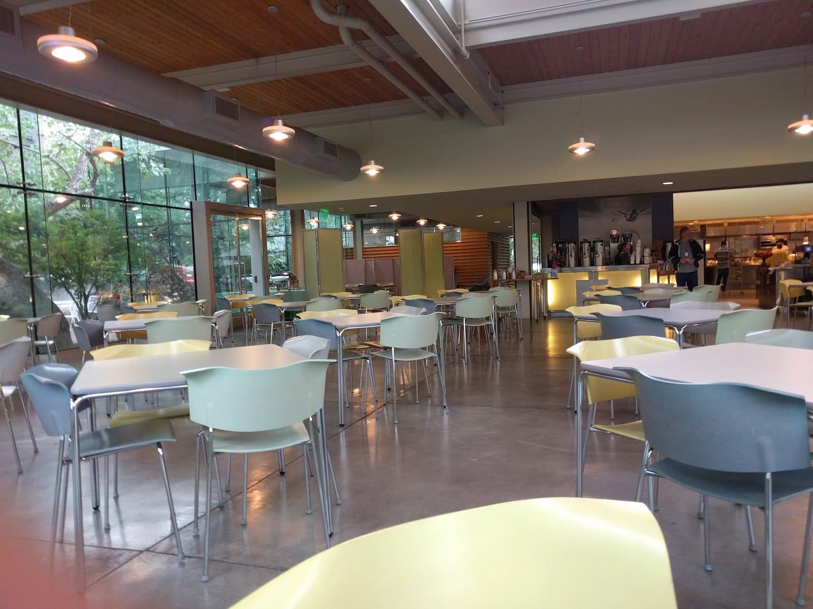 Esri Café (For Employees and Guests only)